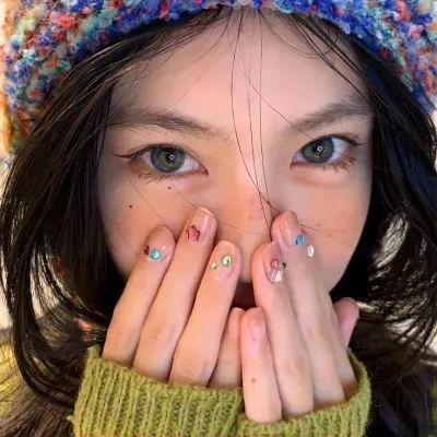 被破坏的男子